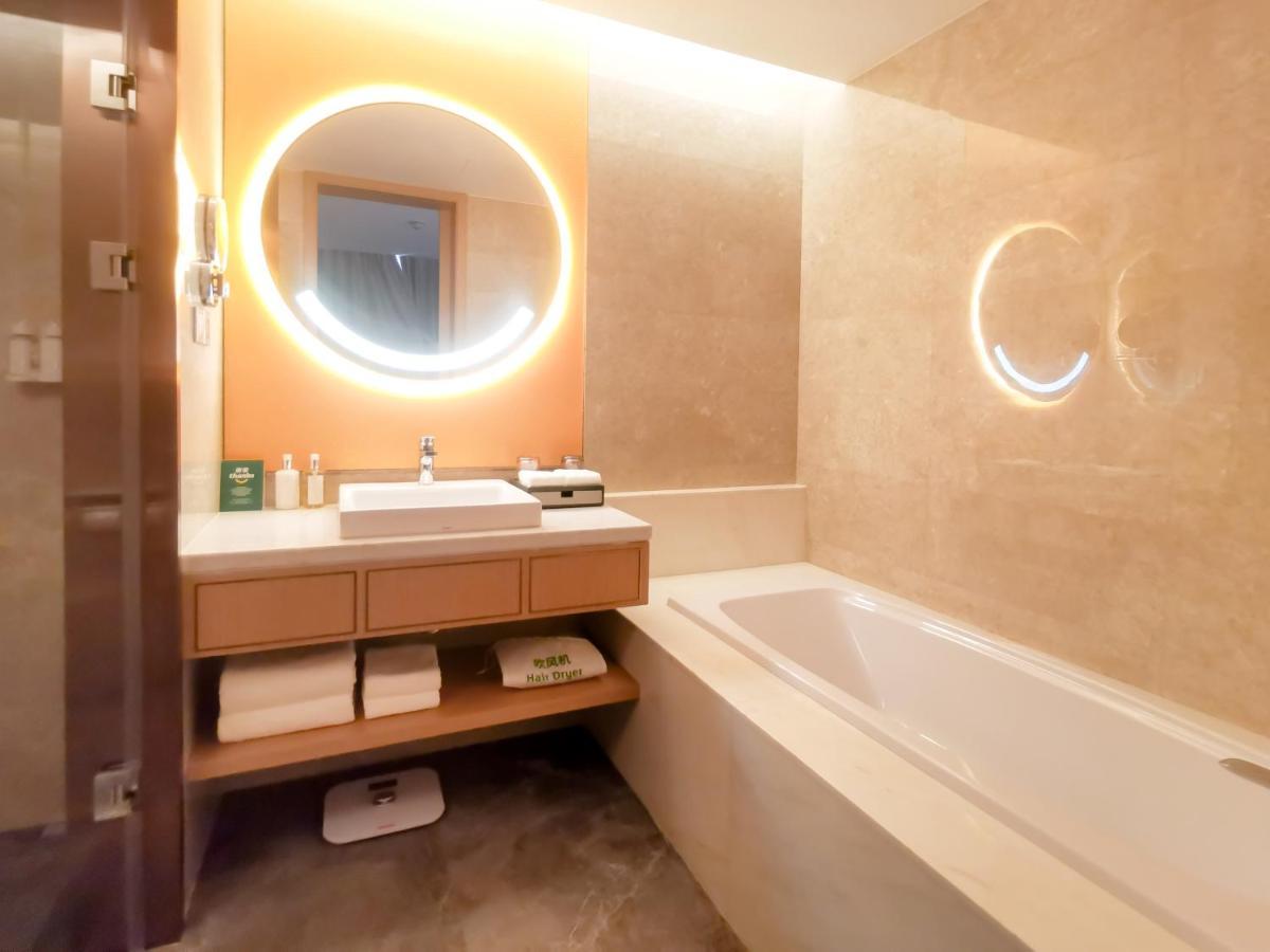 Holiday Inn Luzhou Longjian By Ihg Экстерьер фото