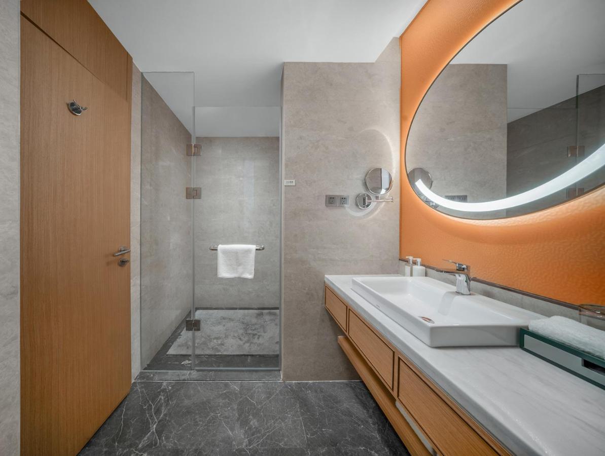 Holiday Inn Luzhou Longjian By Ihg Экстерьер фото